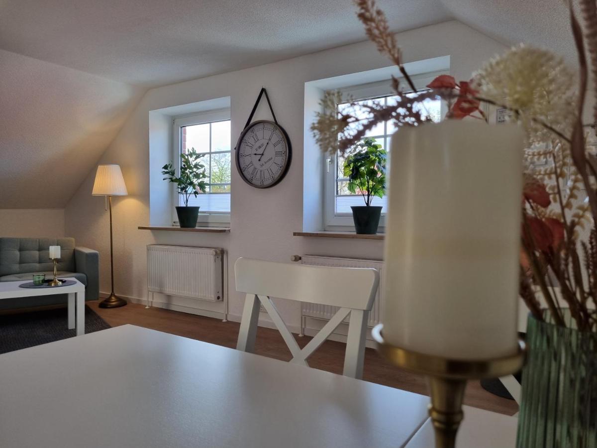 Ferienwohnungen Springer In Schoenefeld Ot Grossziethen Div Apartments Fuer Bis Zu 6 Personen Bagian luar foto