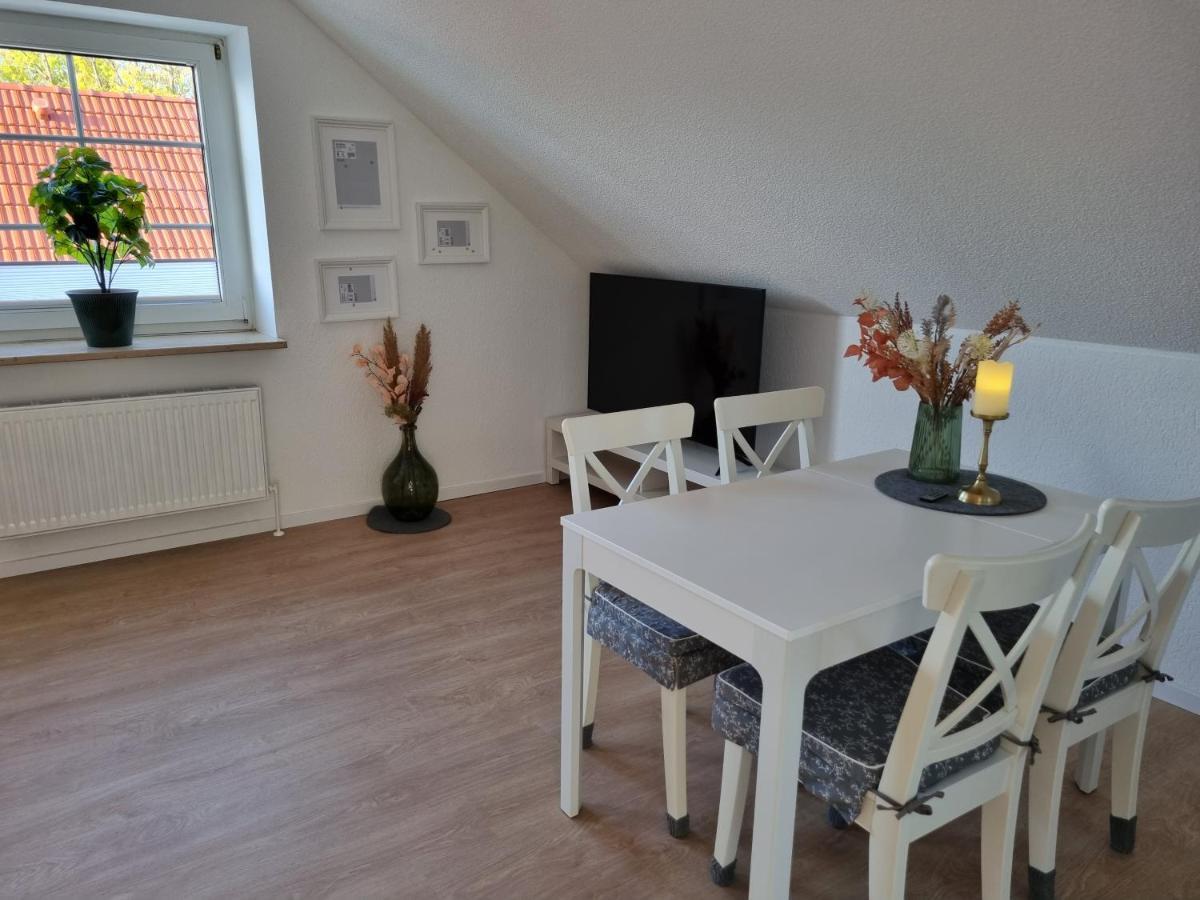 Ferienwohnungen Springer In Schoenefeld Ot Grossziethen Div Apartments Fuer Bis Zu 6 Personen Bagian luar foto